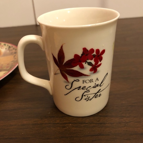 Bundle of 3 items: Sisters are a blessing decor plate, mug, hardcover book - Picture 9 of 11